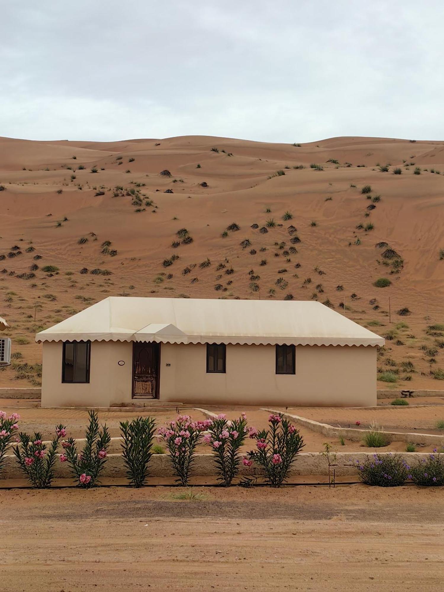 Badīyah Desert Rose Camp מראה חיצוני תמונה